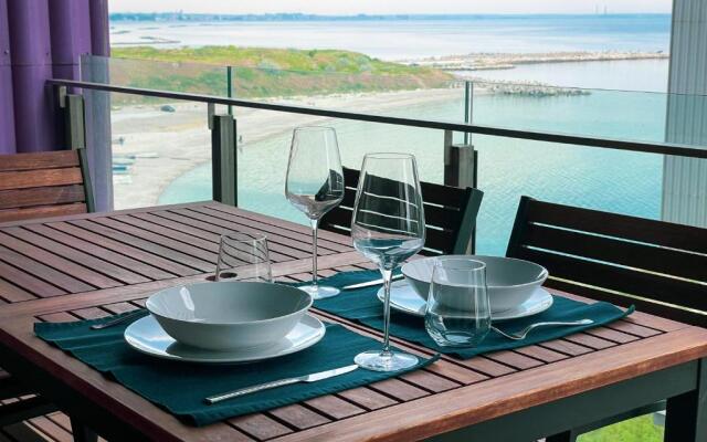 Charming sea view apt - quiet area, 5 min to beach