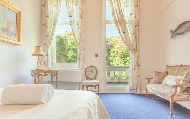 Villa Thor A Majestic 100-year-old Manor
