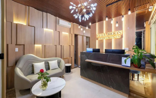 Full Moon Apartments