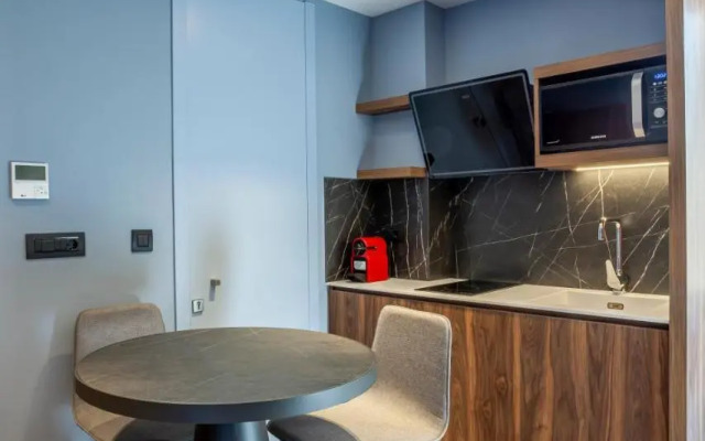Katouni25 Luxury Suites