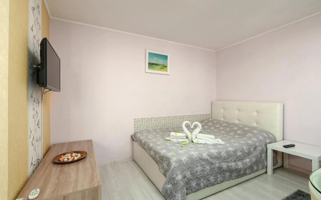 Stone Gate Apartment #1