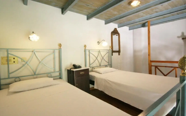 Pandora Suites