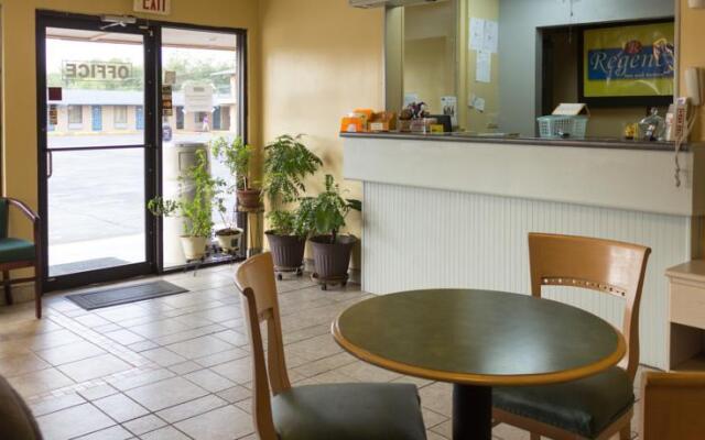 Regency Inn & Suites