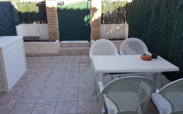 Villa Club In Secured Residence With Swimming Pool