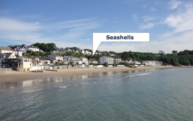 Lovely Apartment Right on the sea in Saundersfoot, With Beautiful Window bay