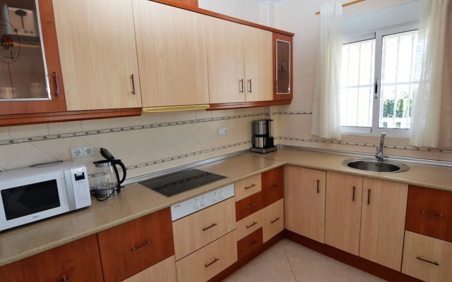 Captivating Villa in Rojales With Swimming Pool