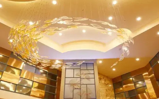 Tianmen Mountain Yuyuan Theme Hotel