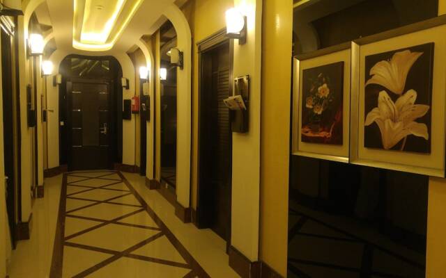 Almuhaidb Al Takhasosi Suites