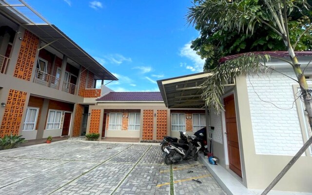 OYO 93341 Ananda Homestay Syariah