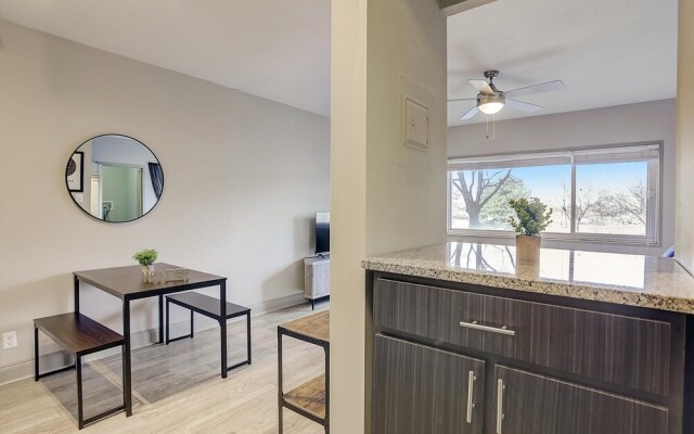 FRONTDESK 500 Fifth Apts Downtown Nashville