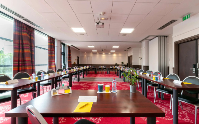 Golden Tulip CDG Airport Roissy