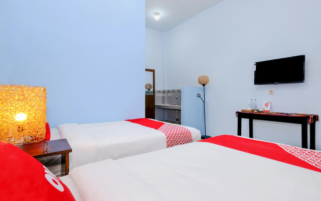 OYO 2450 Hening Homestay Near Pantai Tanjung Bias