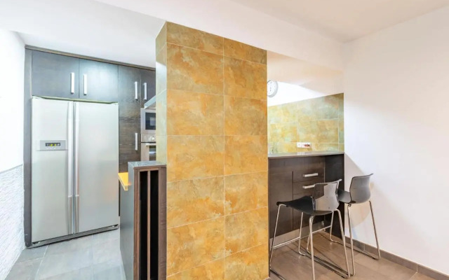 Alhondiga Oasis Suite by Valcambre
