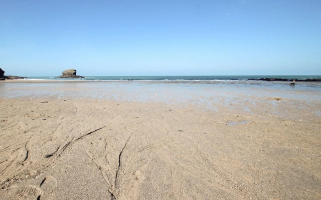 Strawberries & Cream Retreat