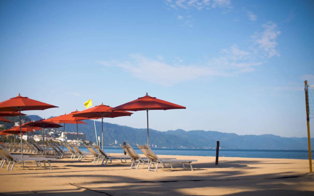 Buenaventura Grand Hotel & Great Moments - All Inclusive
