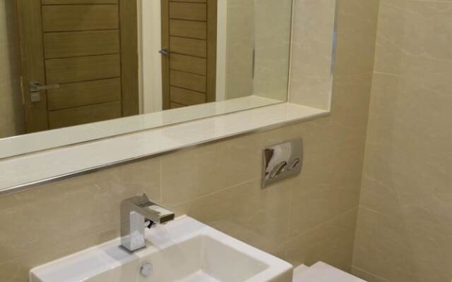 2 Bed Flat In Shadwell