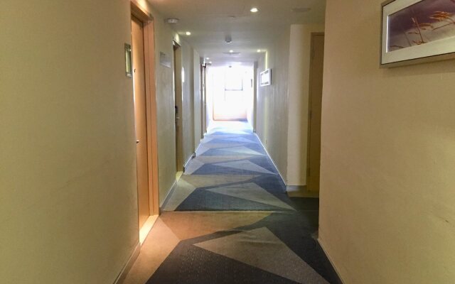 City Comfort Hotel