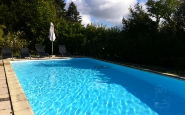 Gîte Saint-Haon-le-Vieux, 4 pièces, 5 personnes - FR-1-496-31