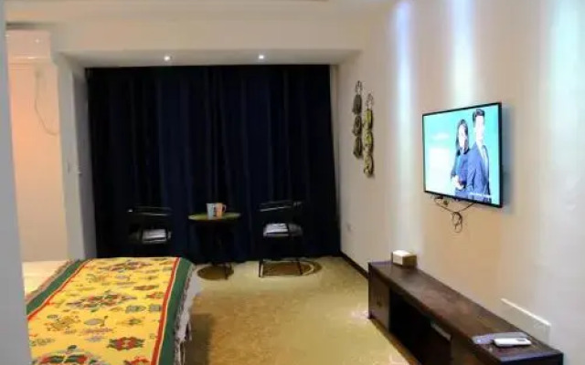 Guiyang That Year Of February Youth Hostel