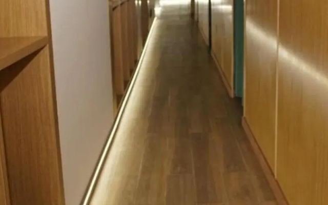 Aiora Hostel