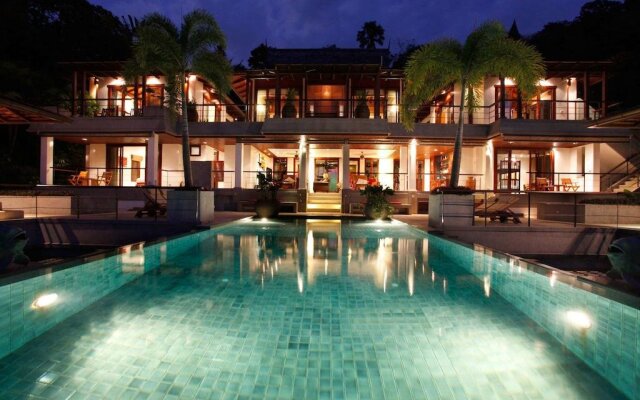 Azara Villa