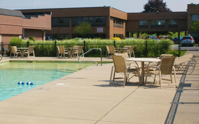 Best Western Galleria Inn & Suites