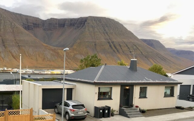 Sólheimar Studio Apartments