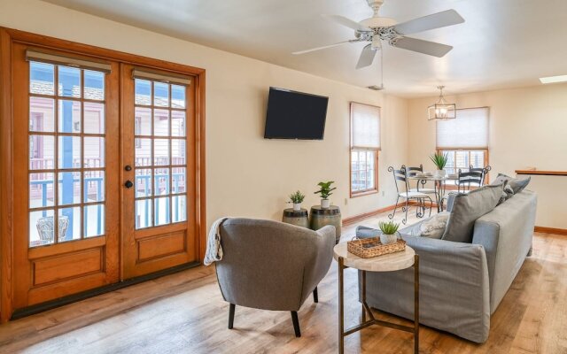 62 Hypolita Carriage House