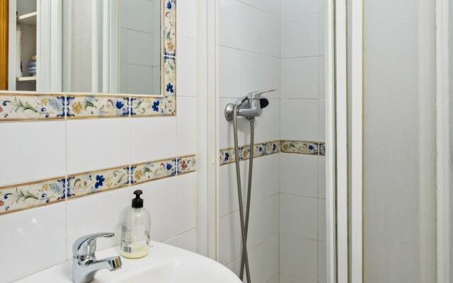Graceful Bungalow in Santa Pola near Sea