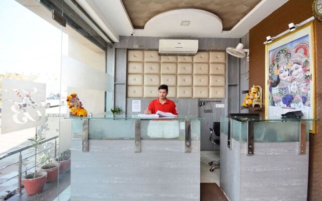 OYO 27747 Hotel K B Residency