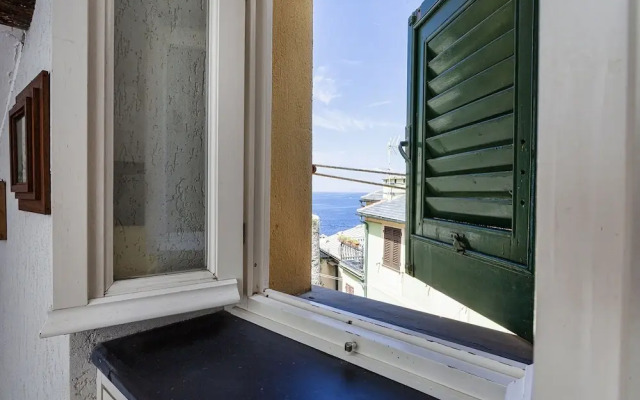 Seaview Apartment Near the Castle by Wonderful Italy