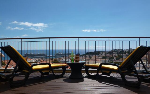 Luxury Apartment Living Funchal