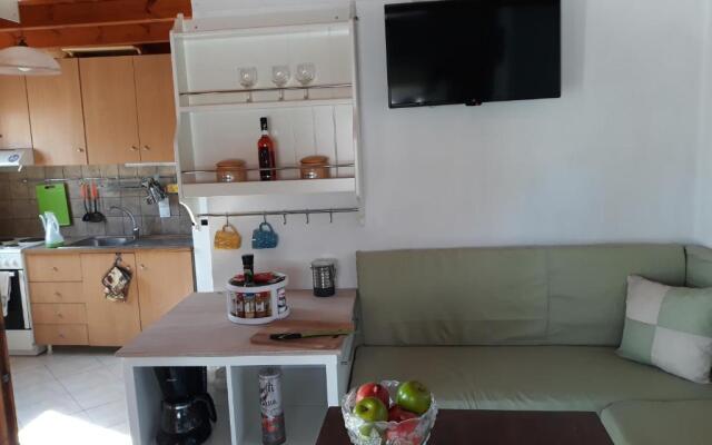 La petit Chariklia's House