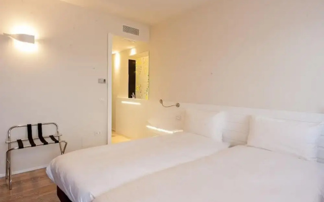 Elliot Osteria e Dormire in collina