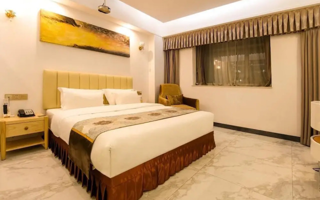 The New Dongyuan International Hotel