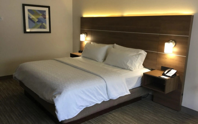 Holiday Inn Express Easton by IHG