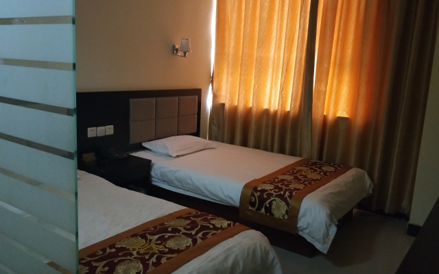 Carat 99 Express Hotel