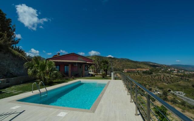 Villa Niccolò with stunning sea view swimming pool