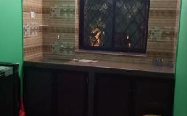Goroomgo Laximi Guest House Goa