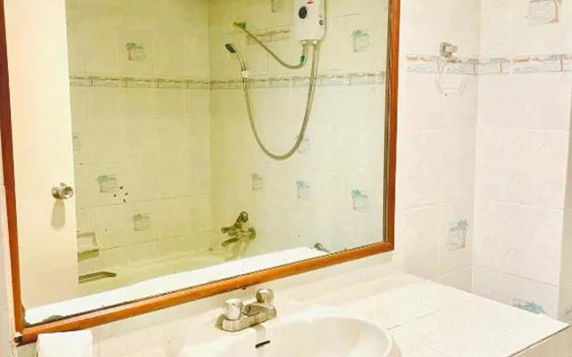 Safari Riviera Resort