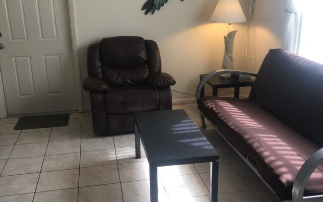 Beachside Gardens Suites