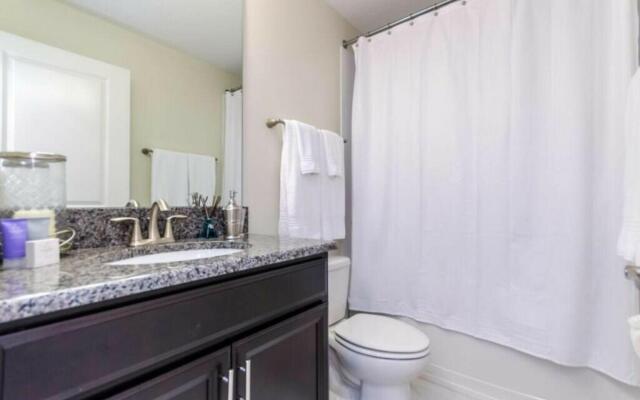 Amazing Champions Gate 7 bedrooms/6 bathrooms!