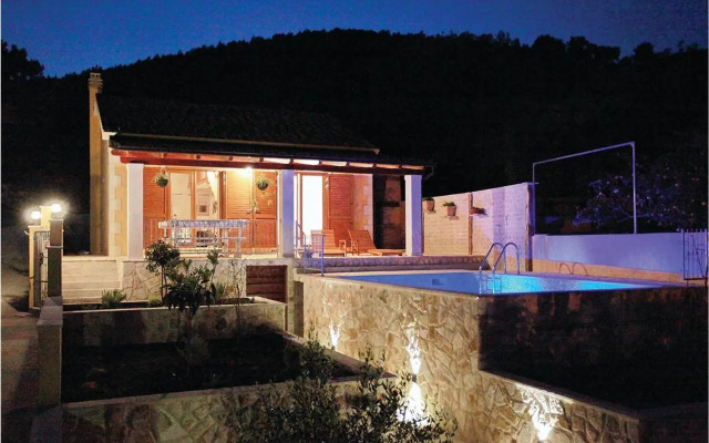 Holiday home Prizba 20