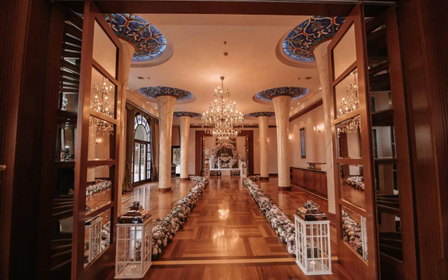 Celik Palace Hotel Convention Center & Thermal SPA