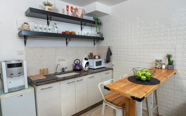 Day and night -יום ולילה