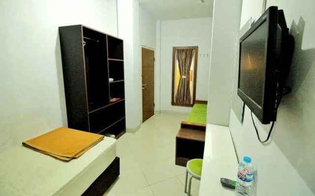 Zaen Hotel Syariah Solo
