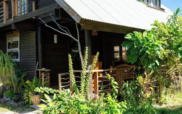 Great House By Manaeva Lodge