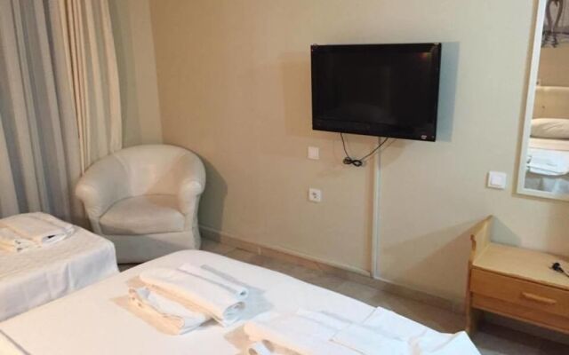 Eren Otel Çeşme