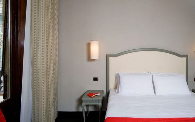 Hotel Rosso 23