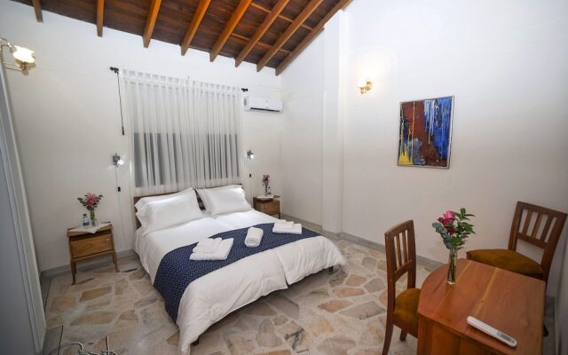 El Lugar Boutique Hotel